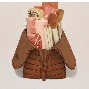 Parallelle Large Brown Cosmetic Bag Orig $135